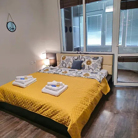 Apartment Rea Mladost - Easy Access To Metro, Ideal Location