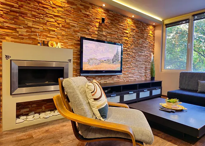 Апартамент Mladost Sofia, Close To Metro Station And Center