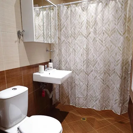 公寓 Mladost Sofia, Close To Metro Station And Center