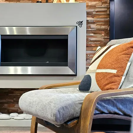 Mladost Sofia, Close To Metro Station And Center